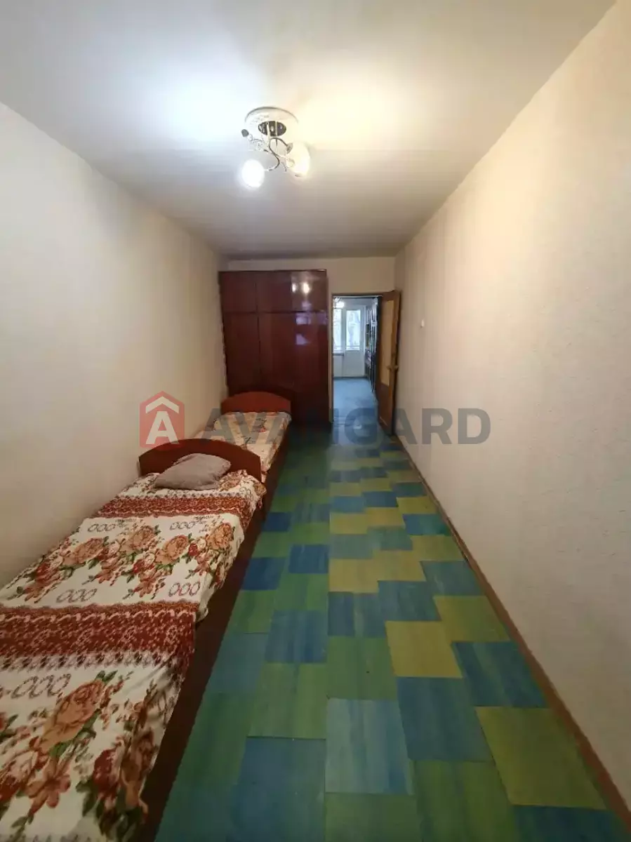 3 ��. ��������, 61/44/8 ��. �., 5/9 ������ ���� 6