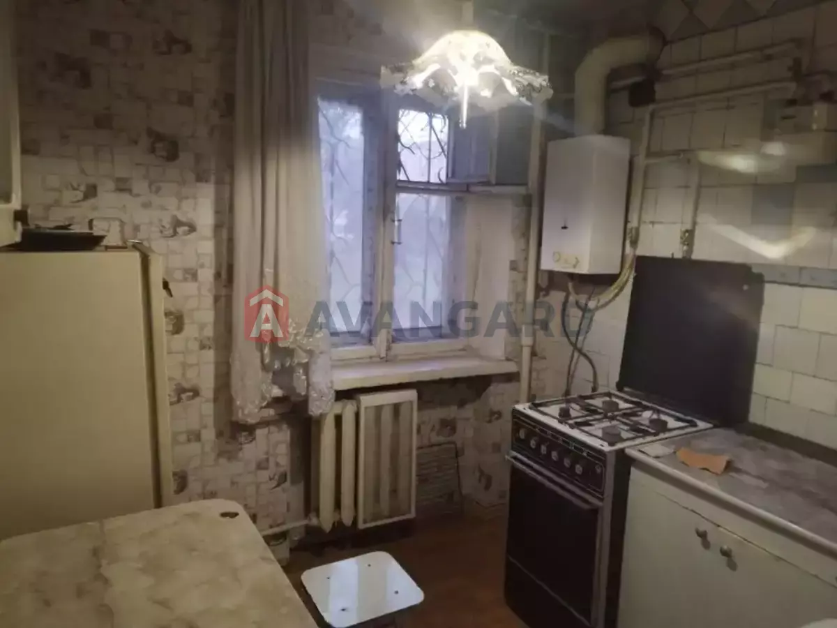 2 ��. ��������, 45/-/- ��. �., 2/5 ������ ���� 9