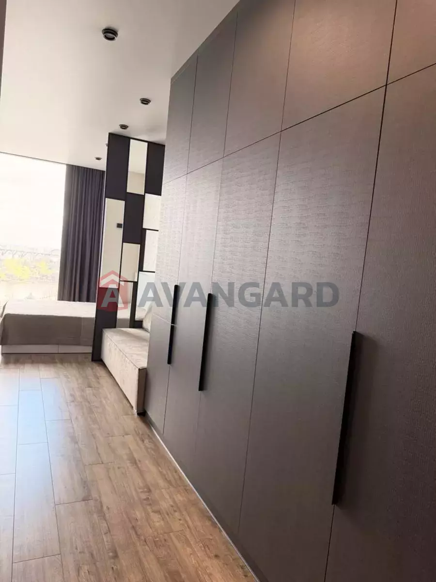 1 ����. ��������, 34/-/7 ��. �., 5/32 ���� ���� 9