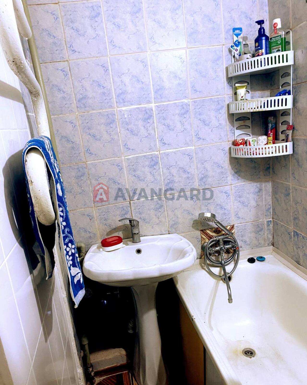 3 ��. ��������, 54/-/7 ��. �., 2/5 ������ ���� 5