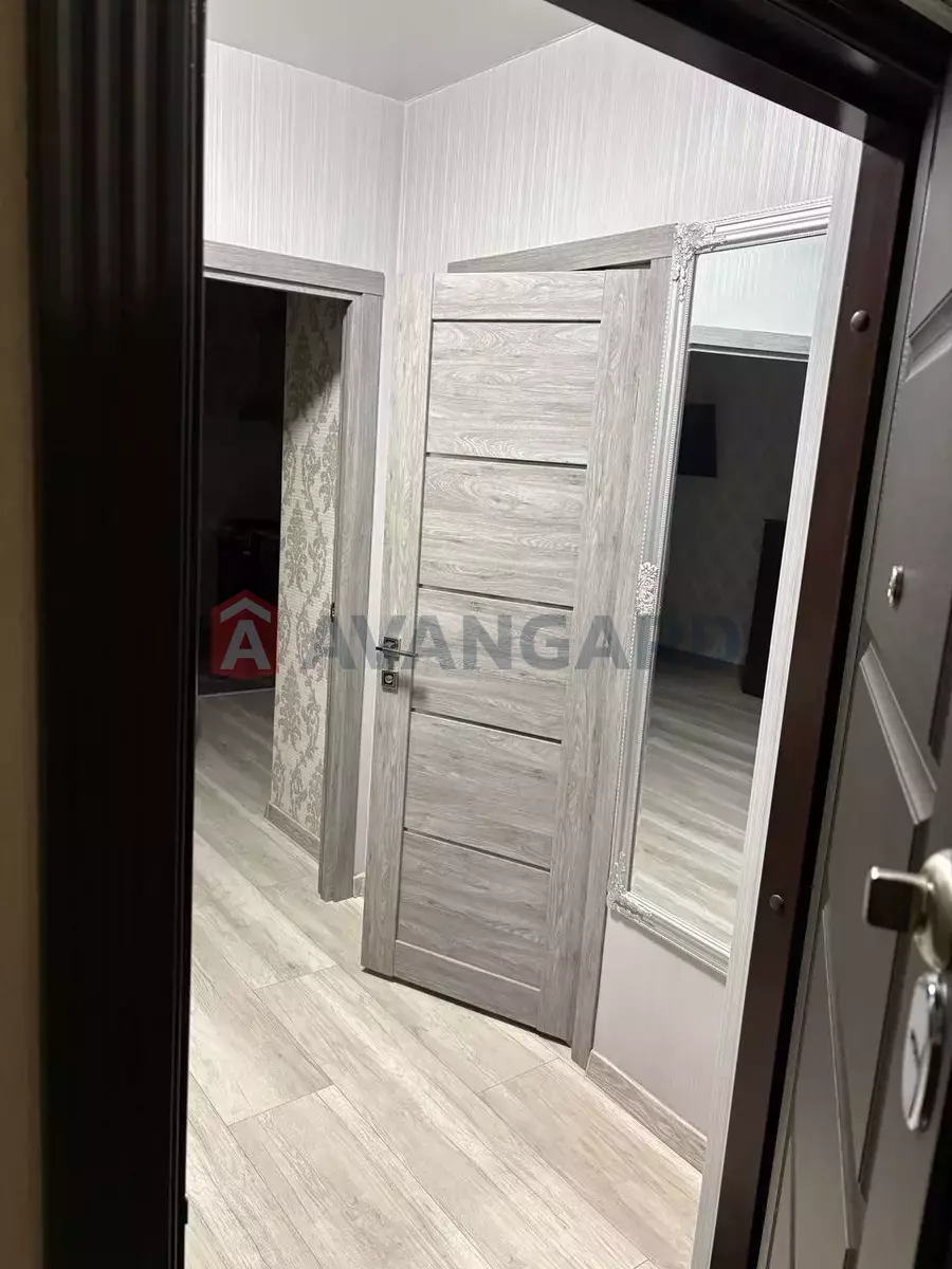 2 ��. ��������, 45/-/- ��. �., 8/10 ������ ���� 19