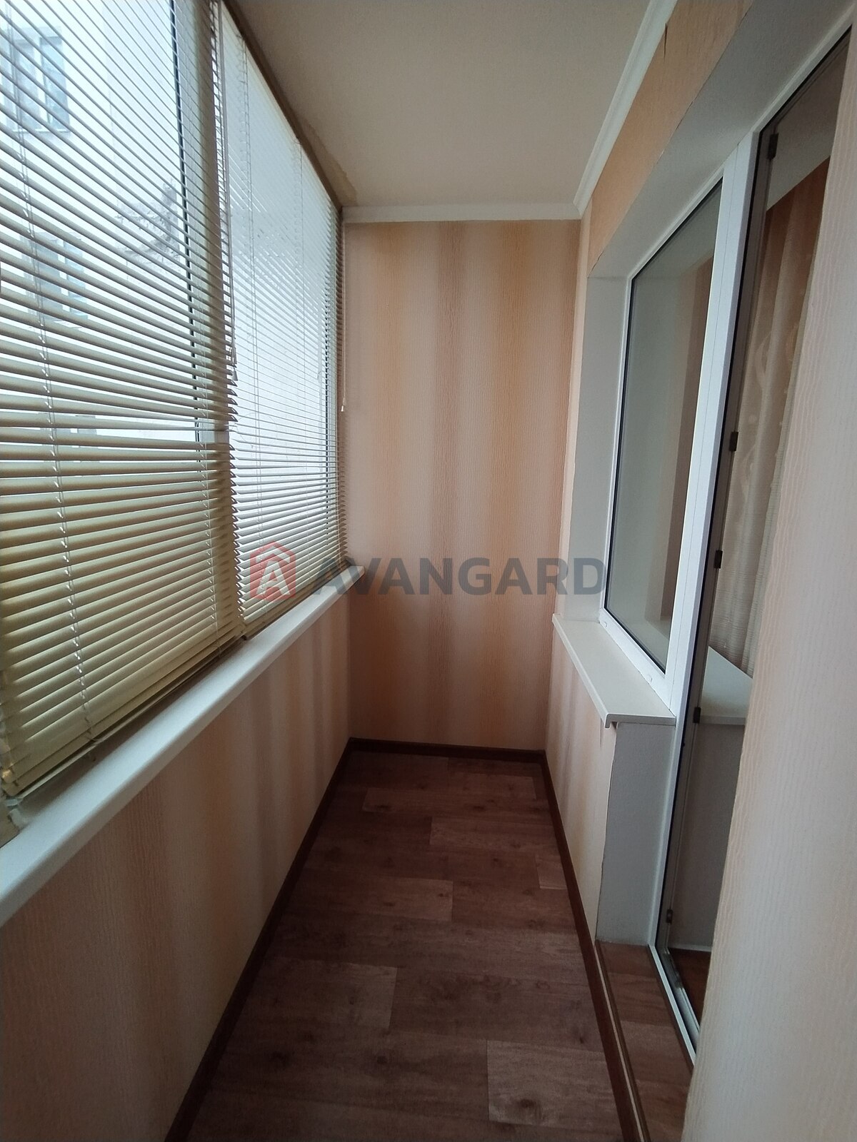 2 ��. ��������, 60/35/12 ��. �., 6/16 ������ ���� 16