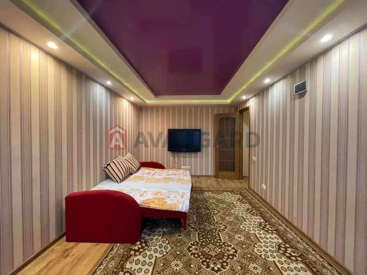 2 ����. ��������, 47/-/- ��. �., 5/9 ���� ���� 3