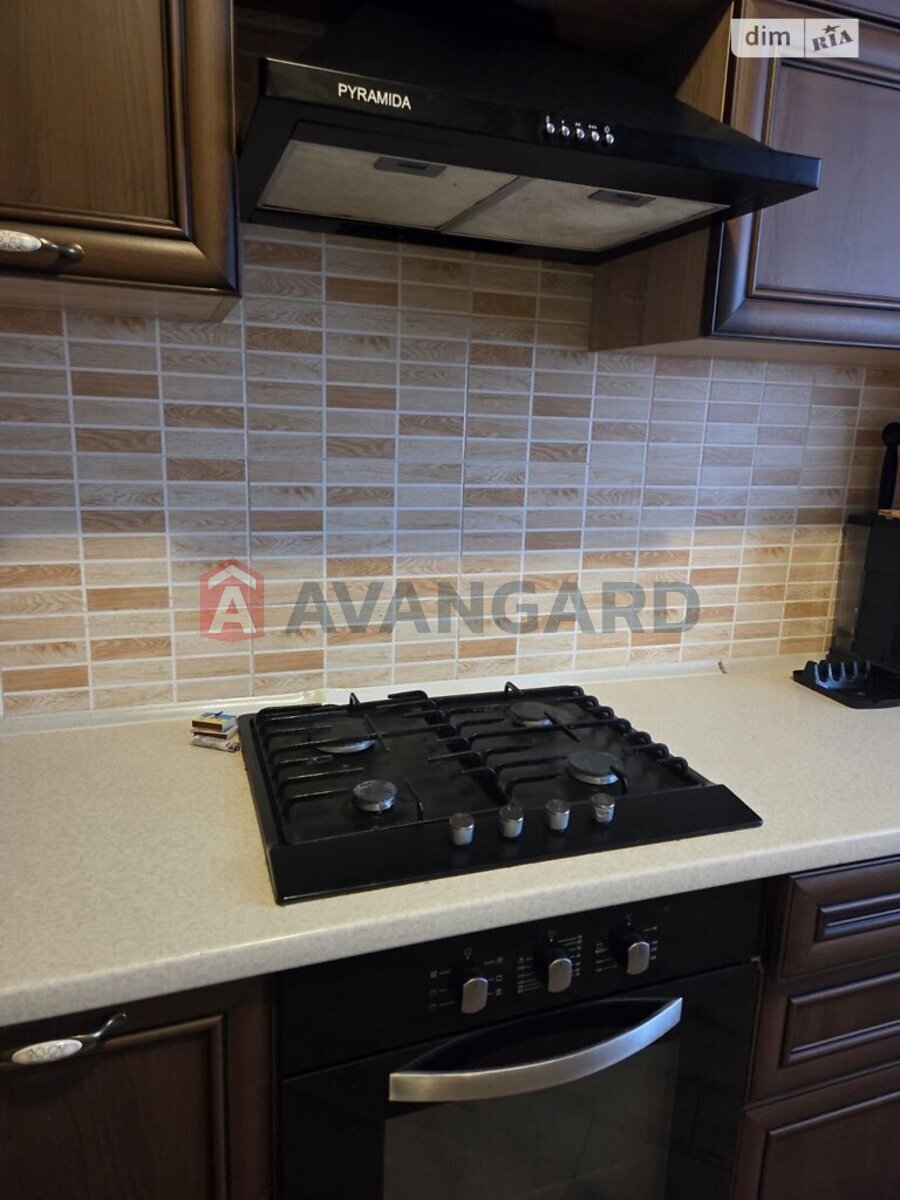 2 ����. ��������, 70/-/- ��. �., 1/6 ���� ���� 7