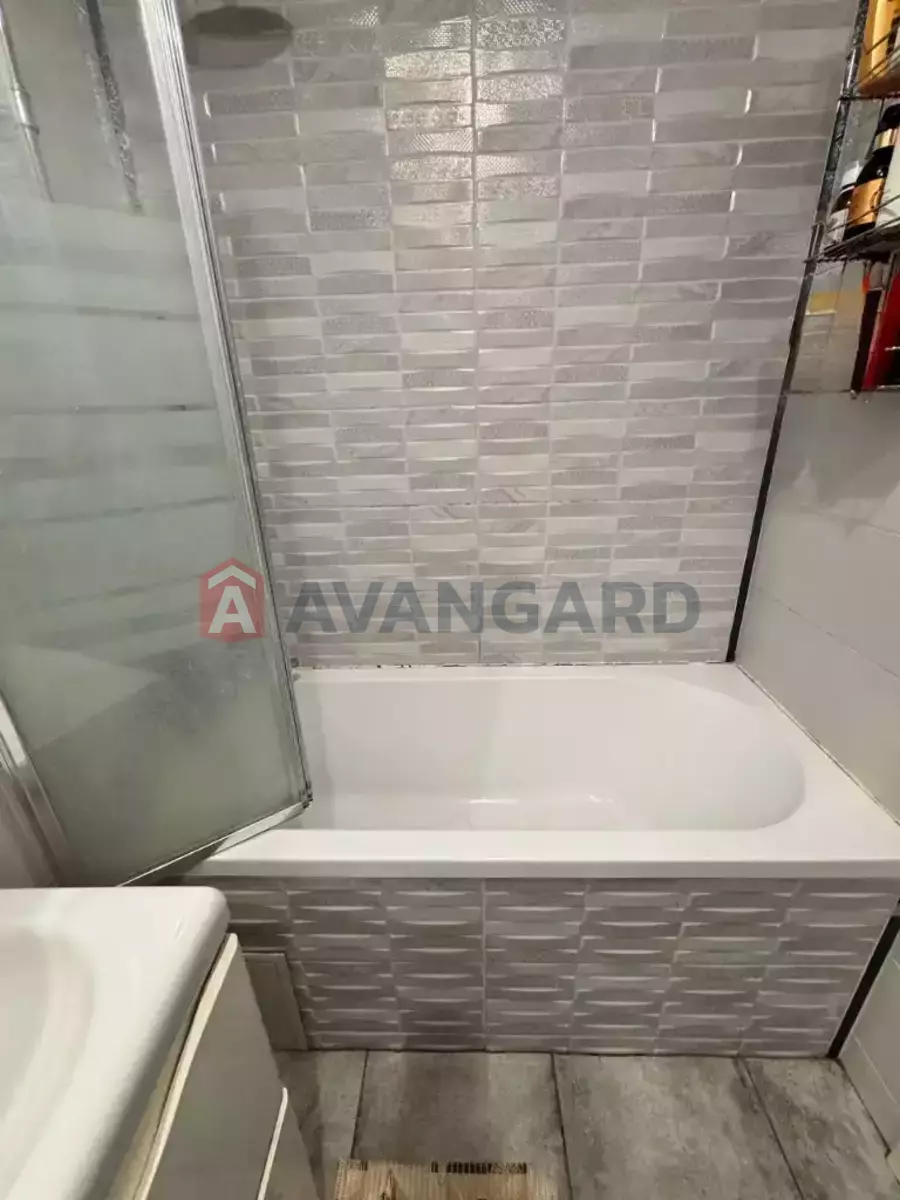 2 ����. ��������, 50/28/9 ��. �., 4/9 ���� ���� 12