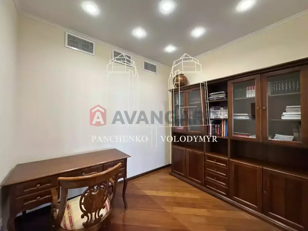 4 ��. ��������, 189/-/20 ��. �., 9/24 ������ ���� 23