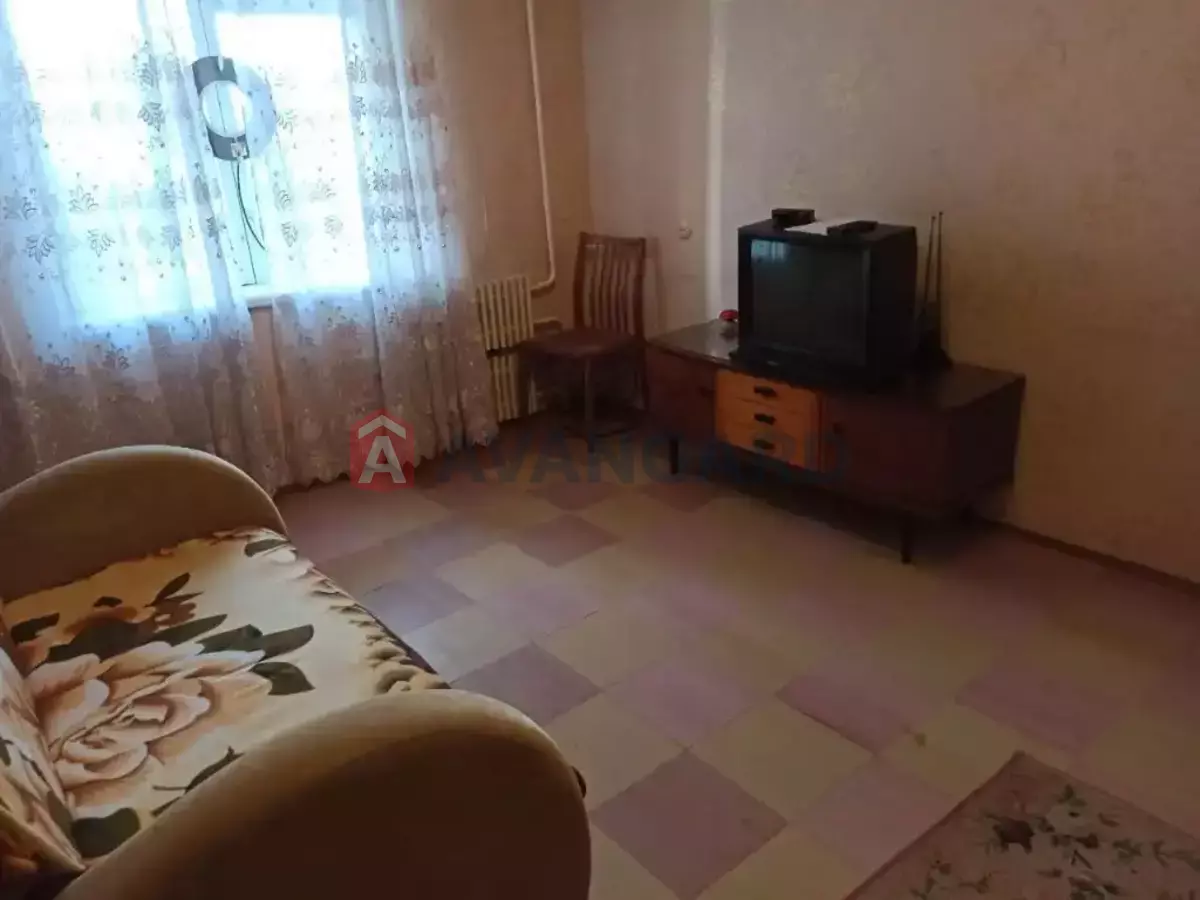2 ��. ��������, 44/-/- ��. �., 8/9 ������ ���� 5