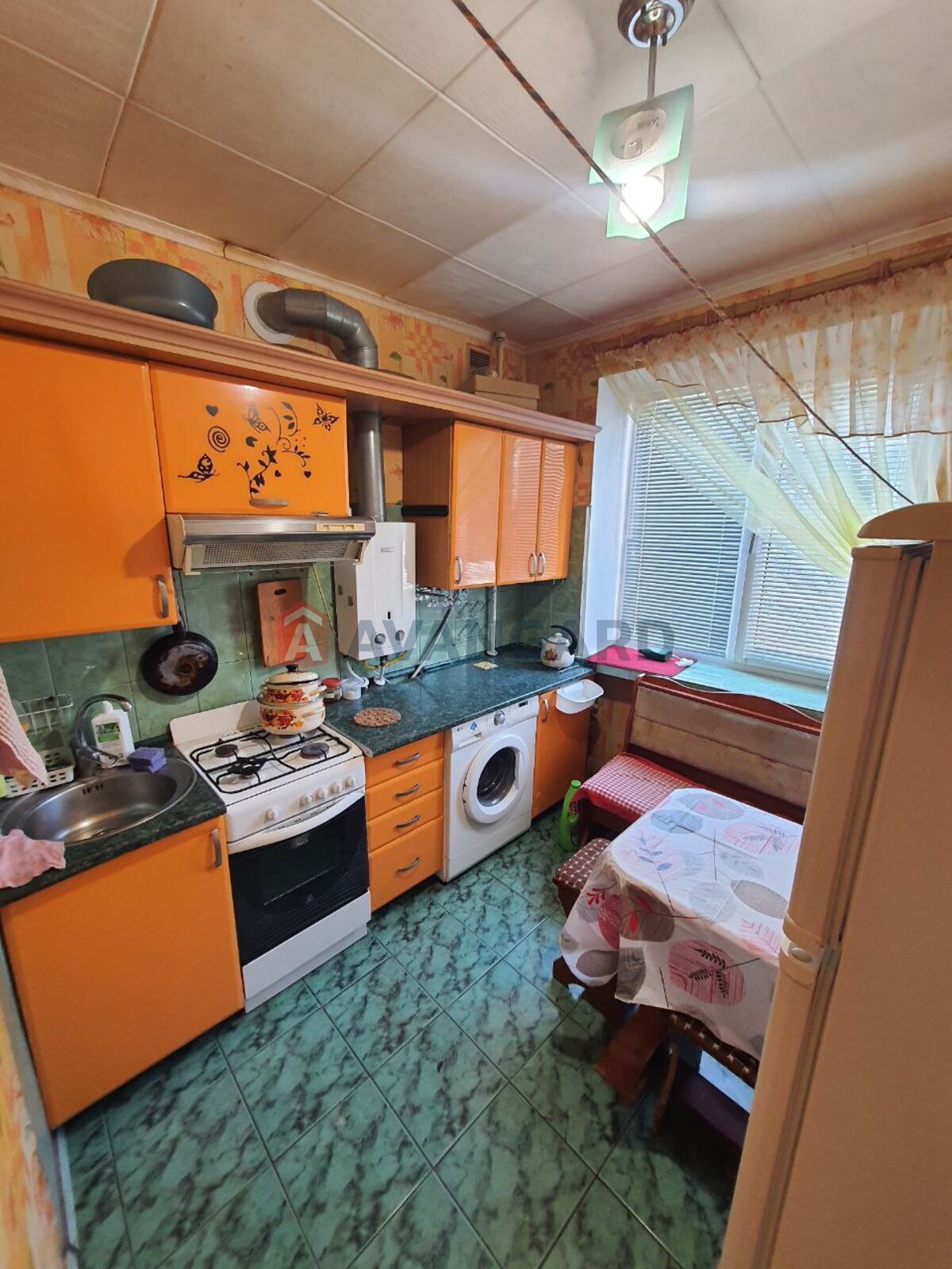 1 . , 30/-/6 . ., 2/5   6