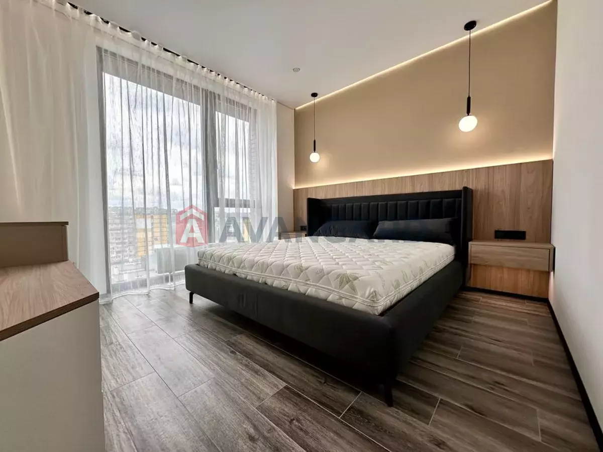 2 ����. ��������, 51/-/20 ��. �., 15/24 ���� ���� 17