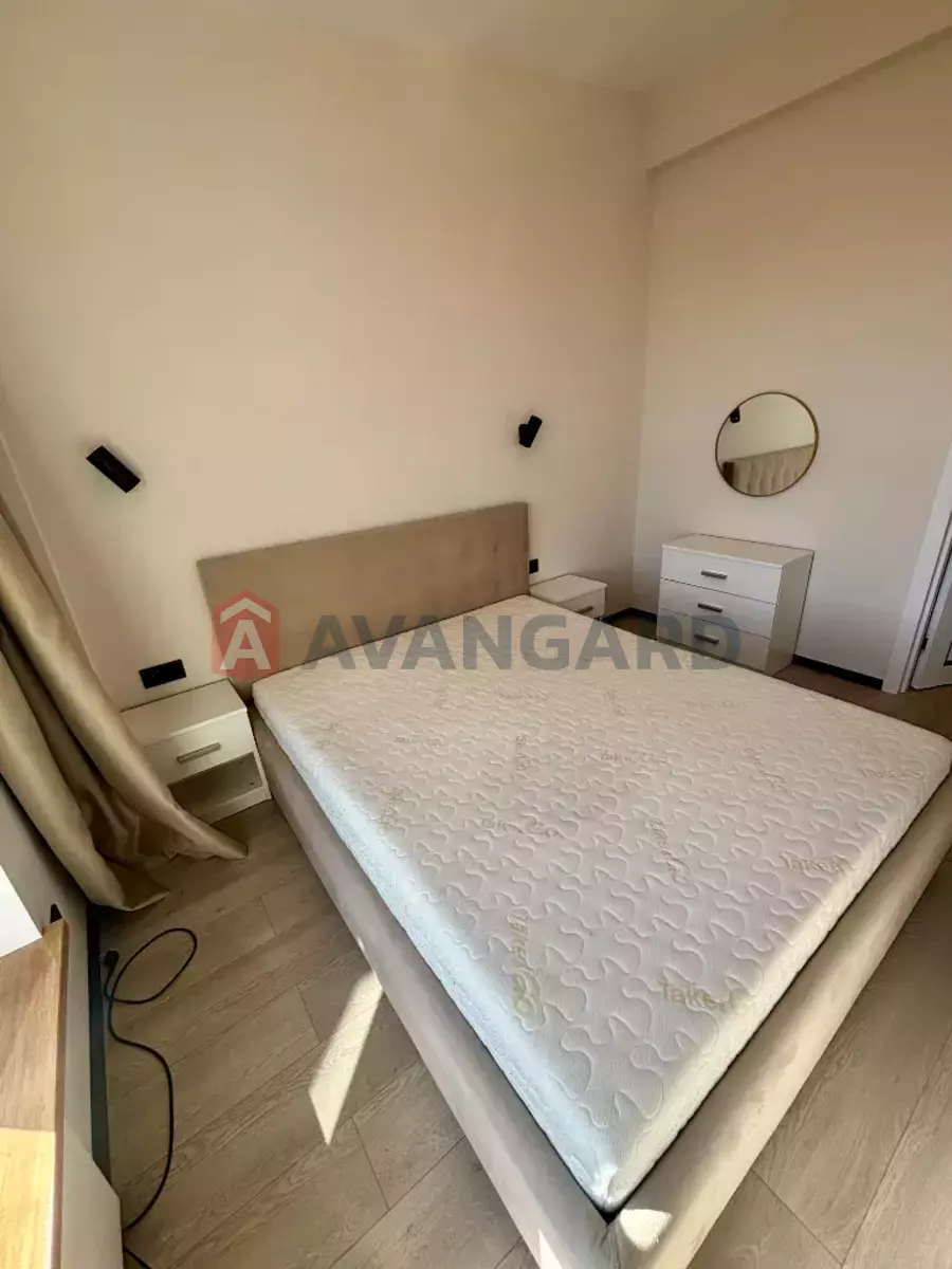 2 ����. ��������, 55/42/- ��. �., 5/5 ���� ���� 8