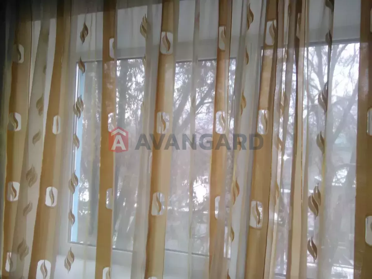 2 ����. ��������, 46/-/7 ��. �., 4/5 ���� ���� 3