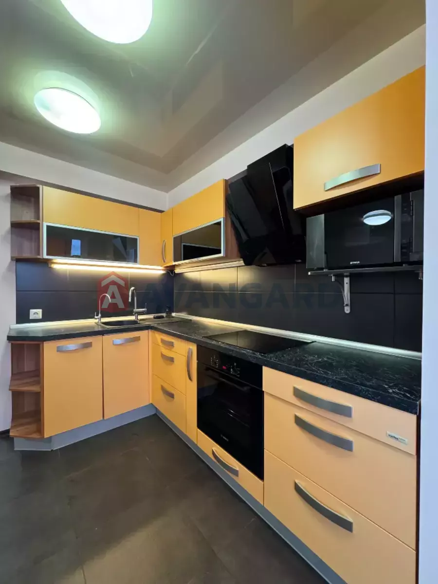 1 ��. ��������, 40/17/14 ��. �., 8/12 ������ ���� 1