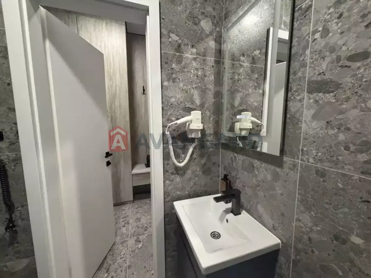 1 ��. ��������, 16/10/6 ��. �., 4/4 ������ ���� 6