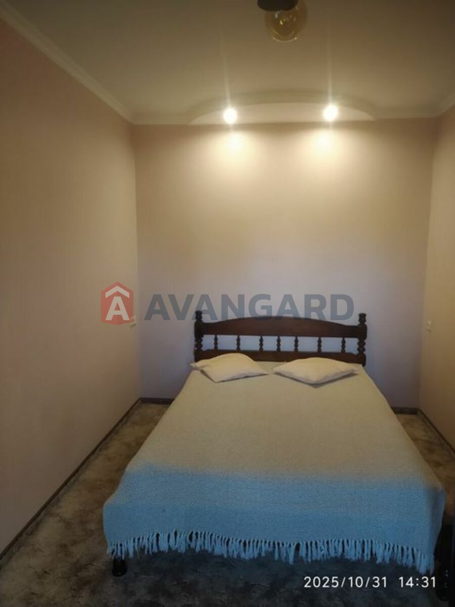 1 . , 48/-/5 . ., 4/5   5