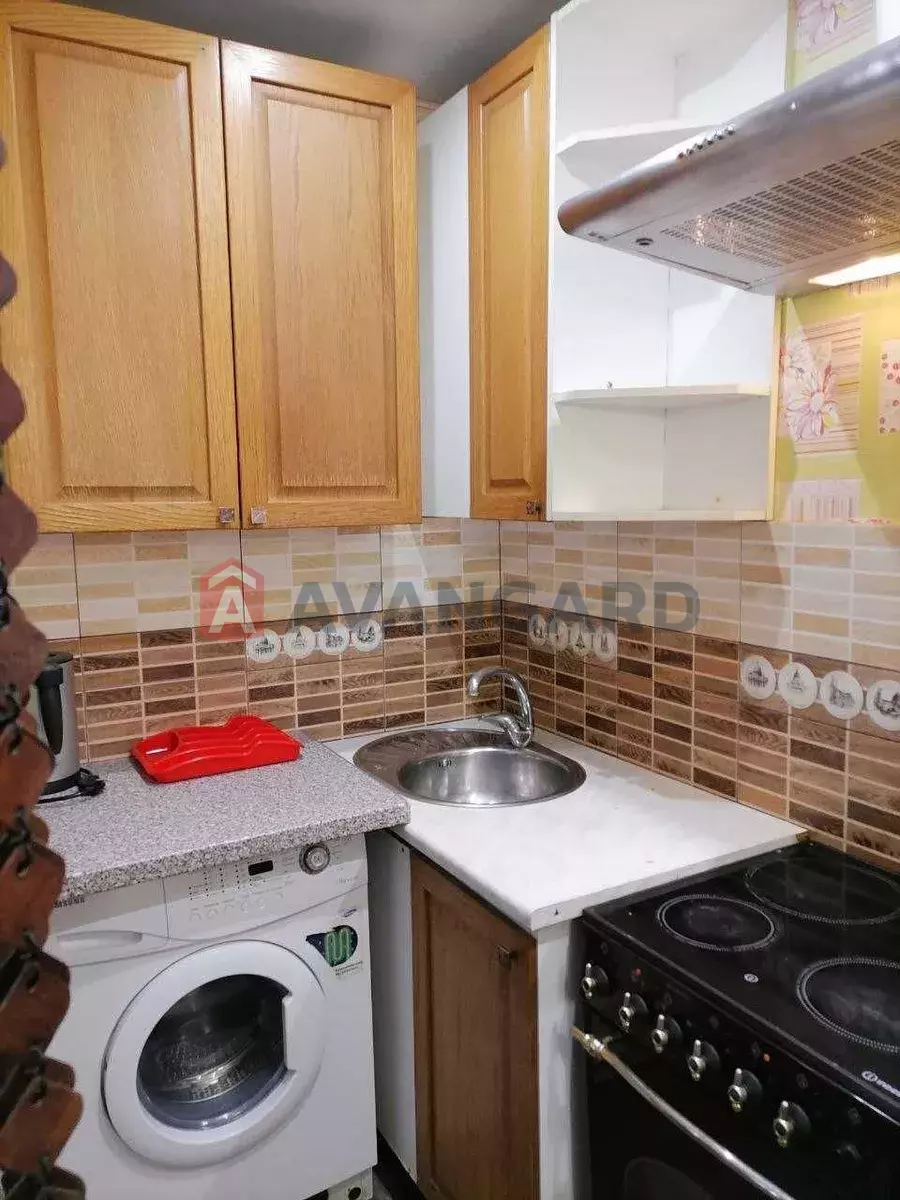 1 ��. ��������, 15/-/4 ��. �., 6/14 ������ ���� 2