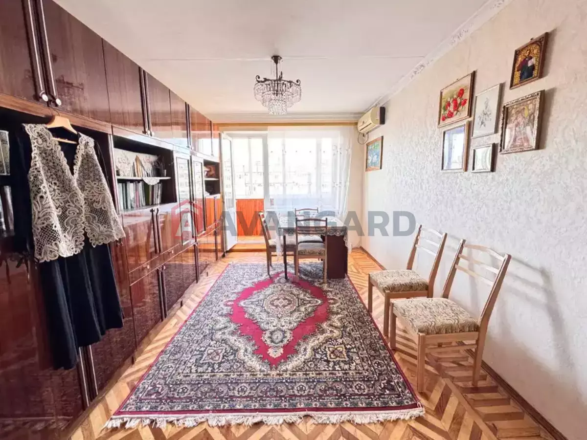 3 ��. ��������, 70/18/10 ��. �., 10/10 ������ ���� 19