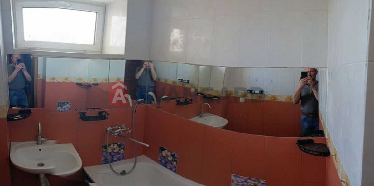 2 ����. ��������, 65/-/18 ��. �., 3/11 ���� ���� 7