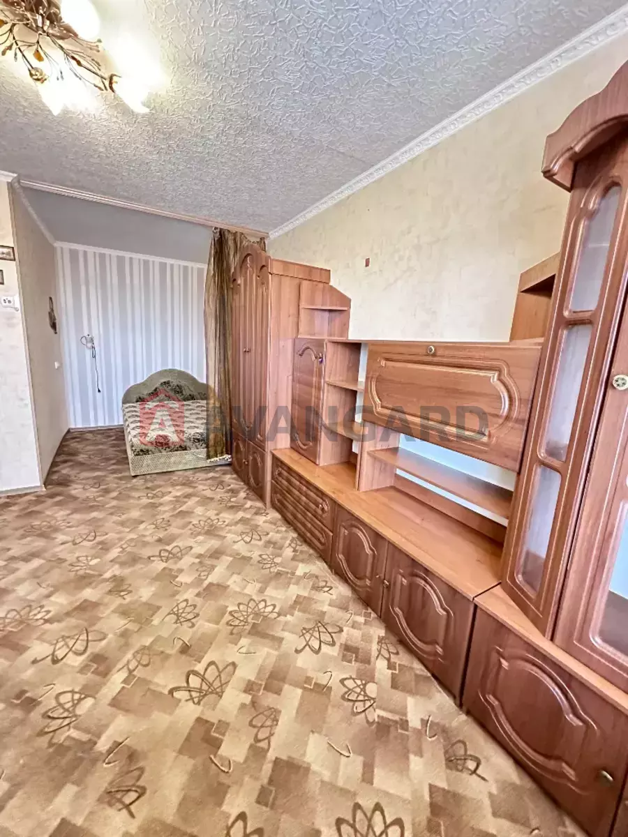 1 ��. ��������, 40/19/8 ��. �., 11/12 ������ ���� 1