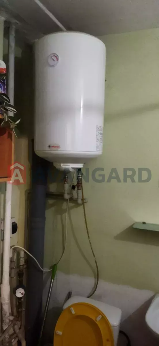 1 ����. ��������, 30/-/8 ��. �., 4/16 ���� ���� 3