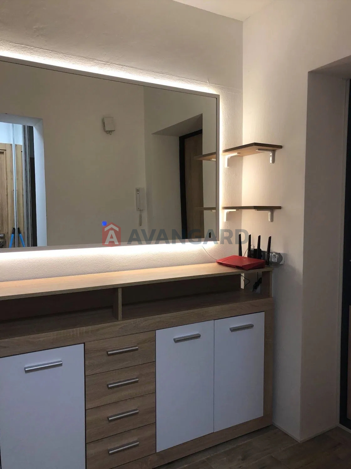 3 ��. ��������, 86/-/12 ��. �., 7/14 ������ ���� 9