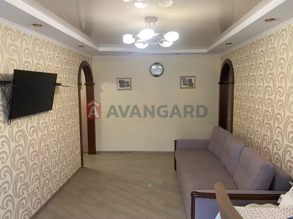 3 . , 65/-/6 . ., 7/9   18