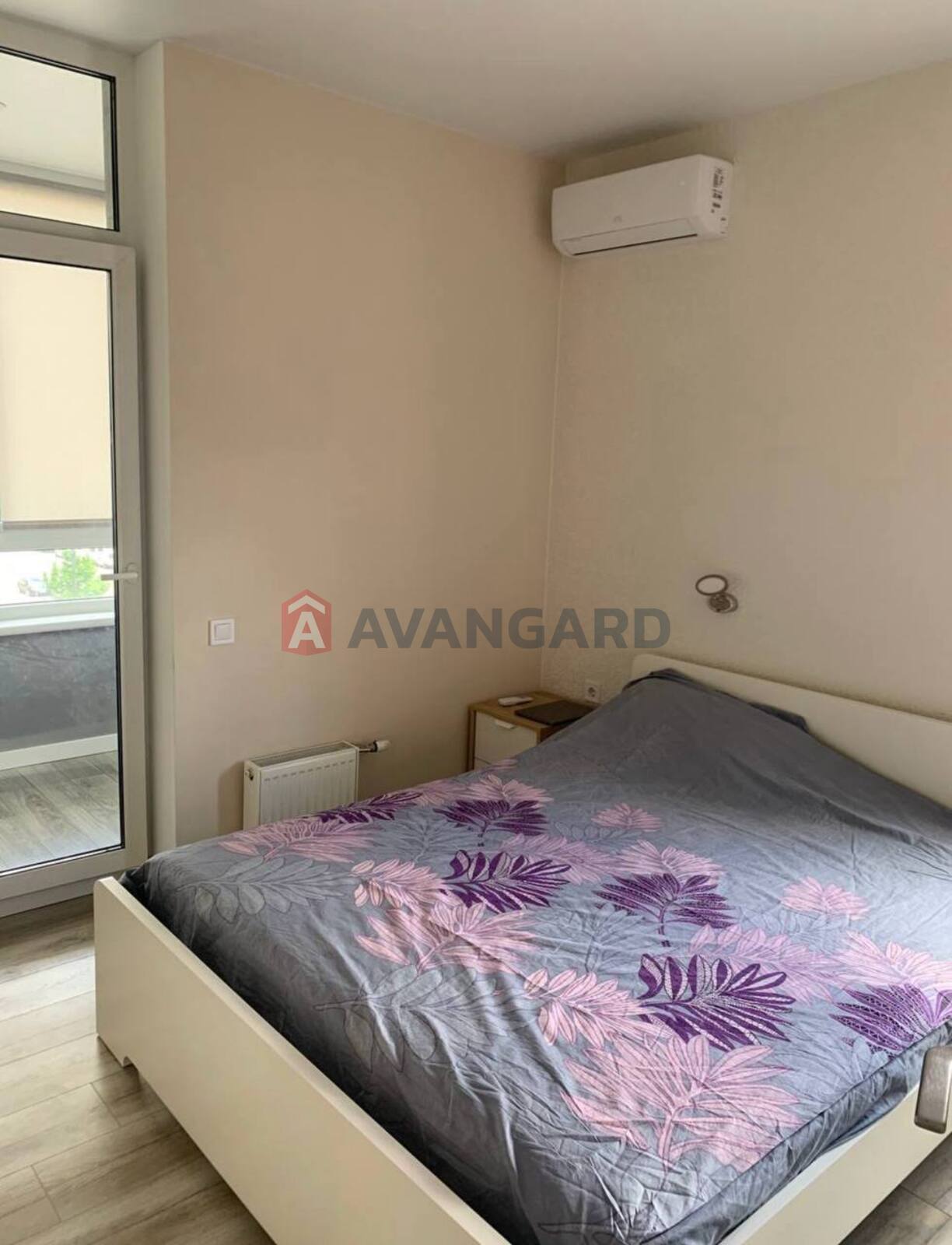 2 ����. ��������, 55/-/12 ��. �., 4/7 ���� ���� 4