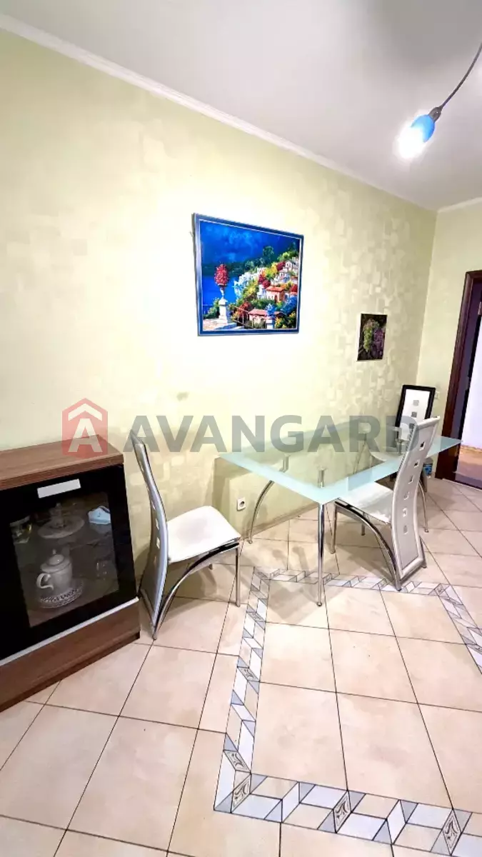 3 ����. ��������, 130/-/- ��. �., 4/14 ���� ���� 12