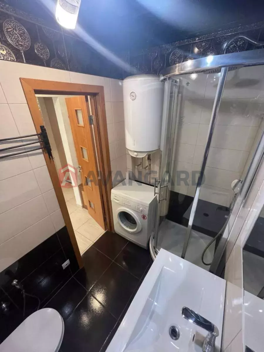 3 ����. ��������, 60/-/8 ��. �., 1/9 ���� ���� 3