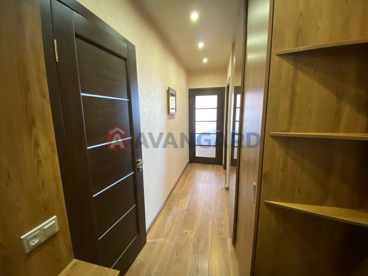 1 ����. ��������, 42/-/- ��. �., 12/12 ���� ���� 4