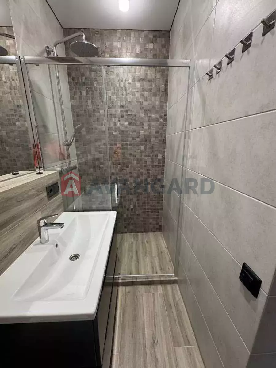 2 . , 44/-/12 . ., 9/10   7