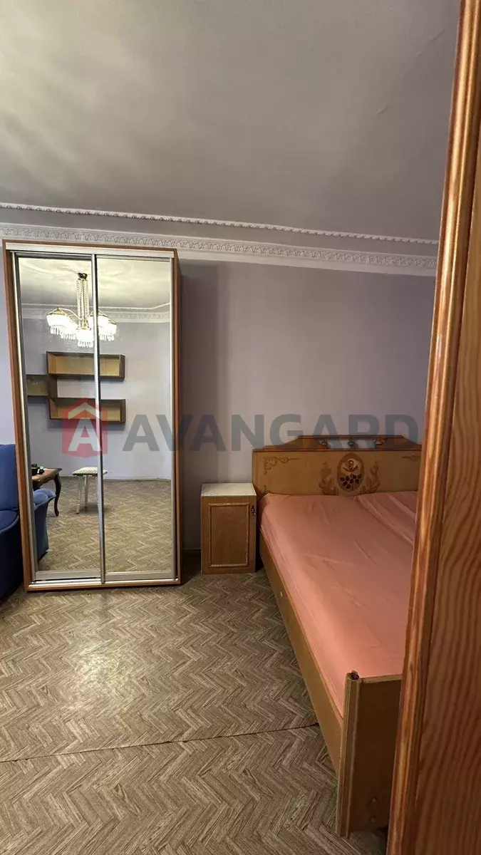 1 ��. ��������, 42/-/9 ��. �., 3/14 ������ ���� 6