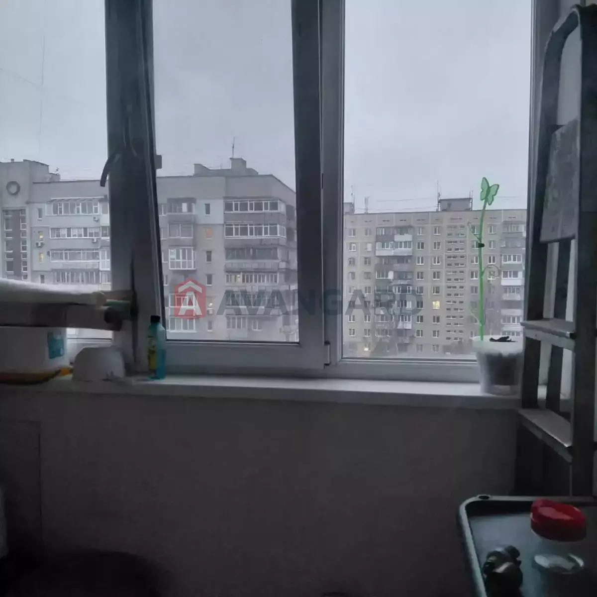 3 ��. ��������, 57/30/8 ��. �., 7/9 ������ ���� 20