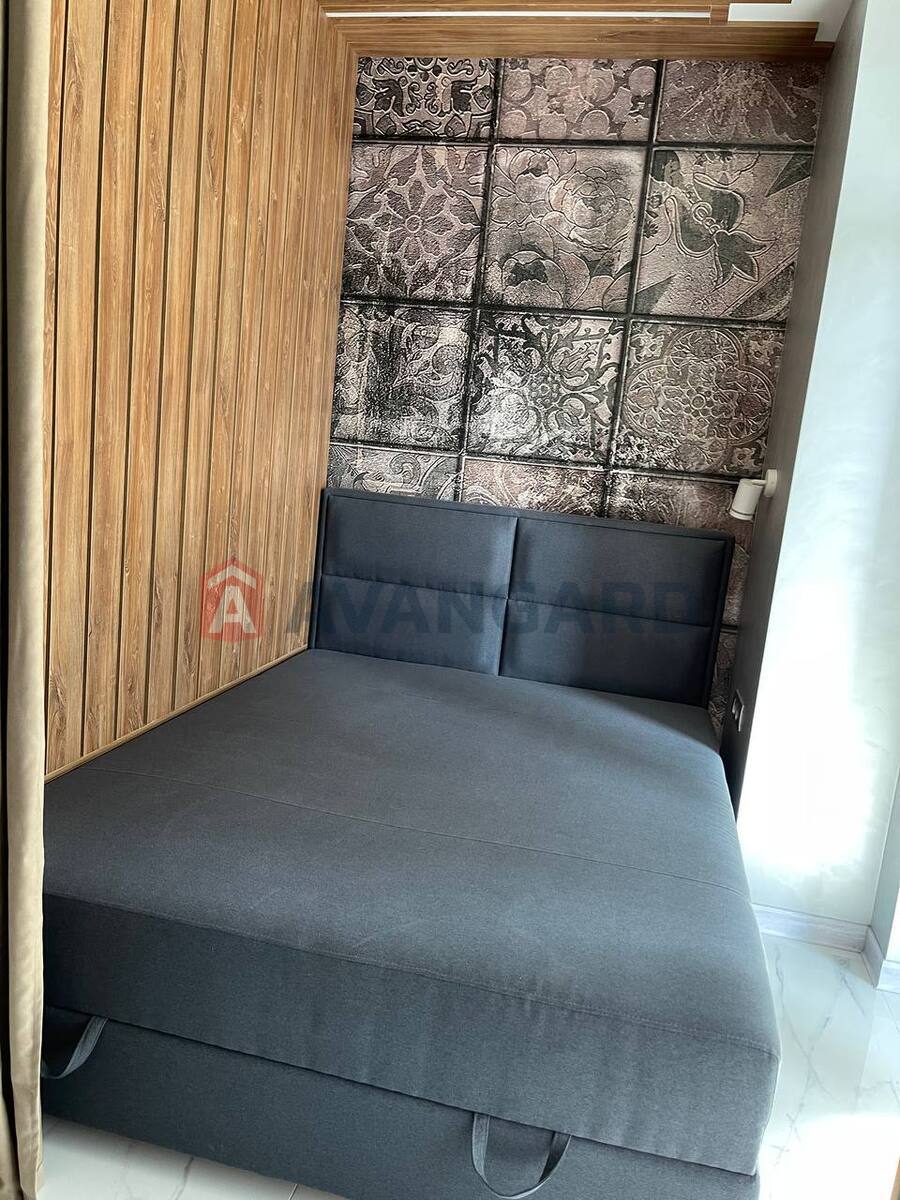 1 ����. ��������, 44/-/24 ��. �., 12/13 ���� ���� 6