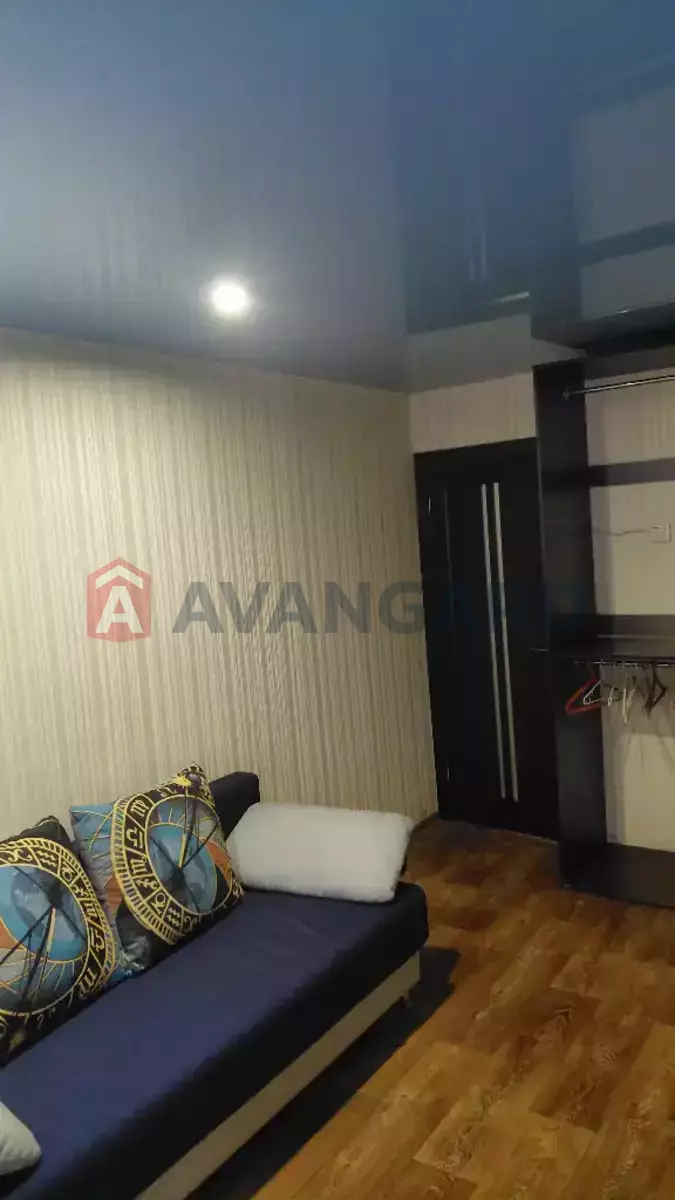 2 ����. ��������, 50/-/10 ��. �., 9/14 ���� ���� 14