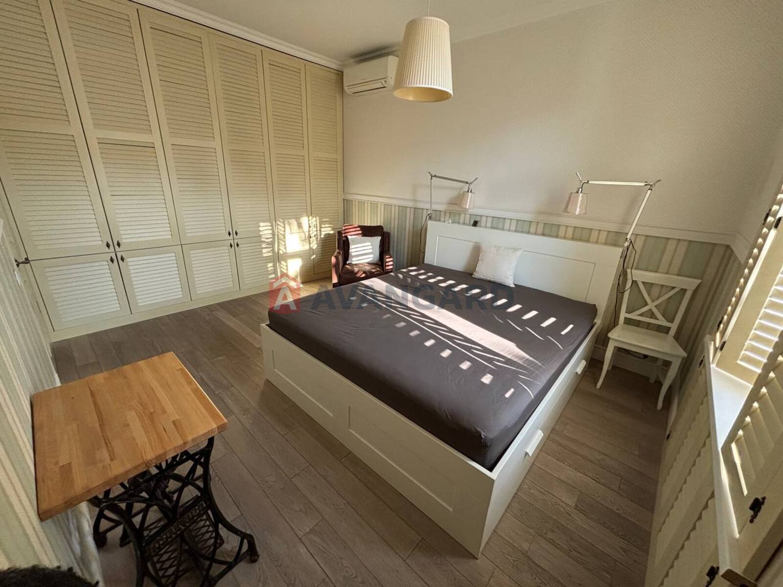 3 ����. ��������, 79.45/50.98/28.9 ��. �., 3/5 ���� ���� 11