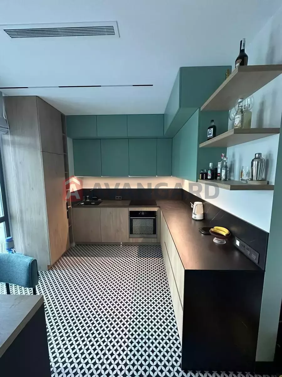 3 ��. ��������, 70/-/- ��. �., 11/12 ������ ���� 1