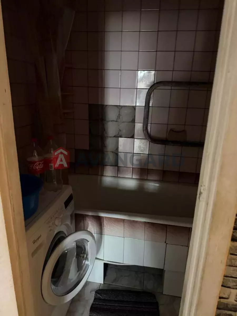 3 ����. ��������, 70/-/15 ��. �., 14/16 ���� ���� 5