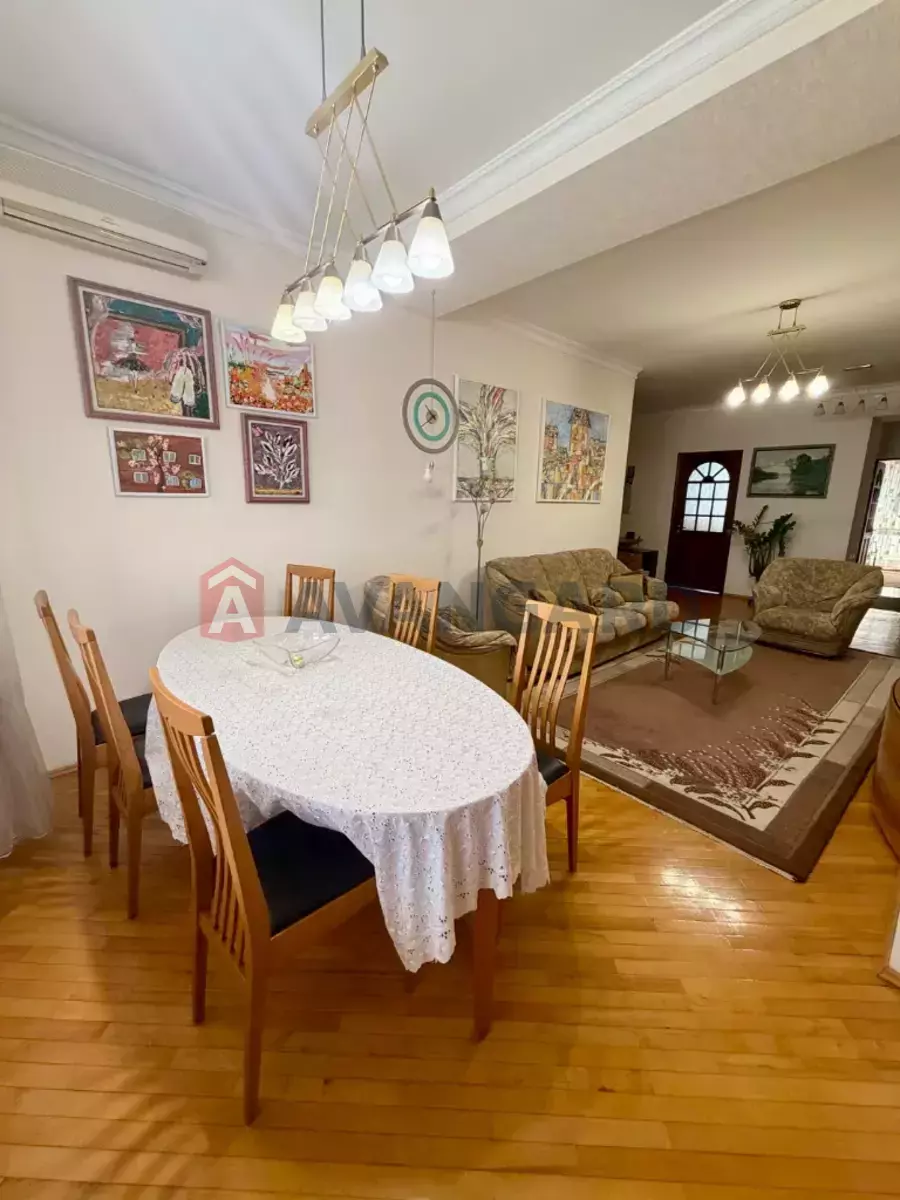 4 ��. ��������, 139/100/20 ��. �., 3/3 ������ ���� 3