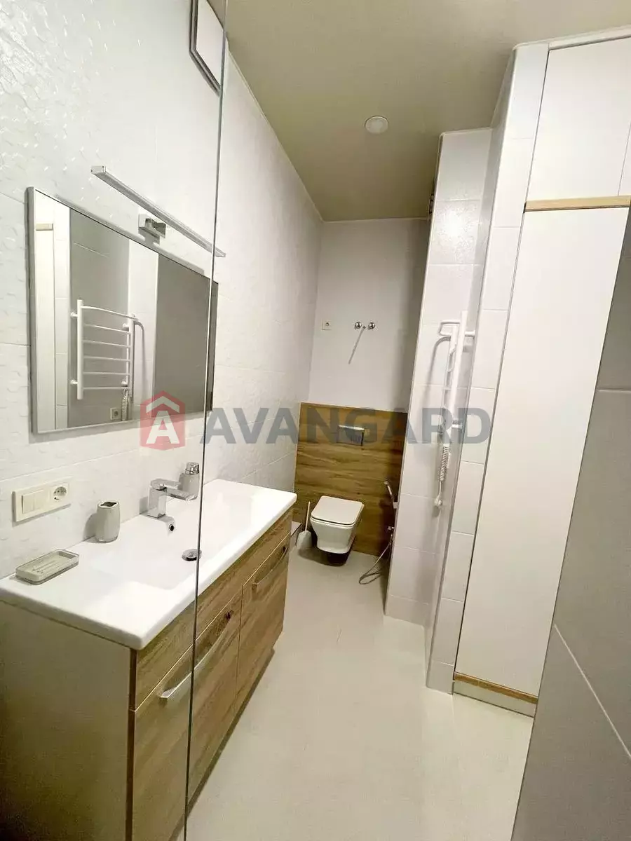 3 ����. ��������, 67/-/- ��. �., 6/12 ���� ���� 11