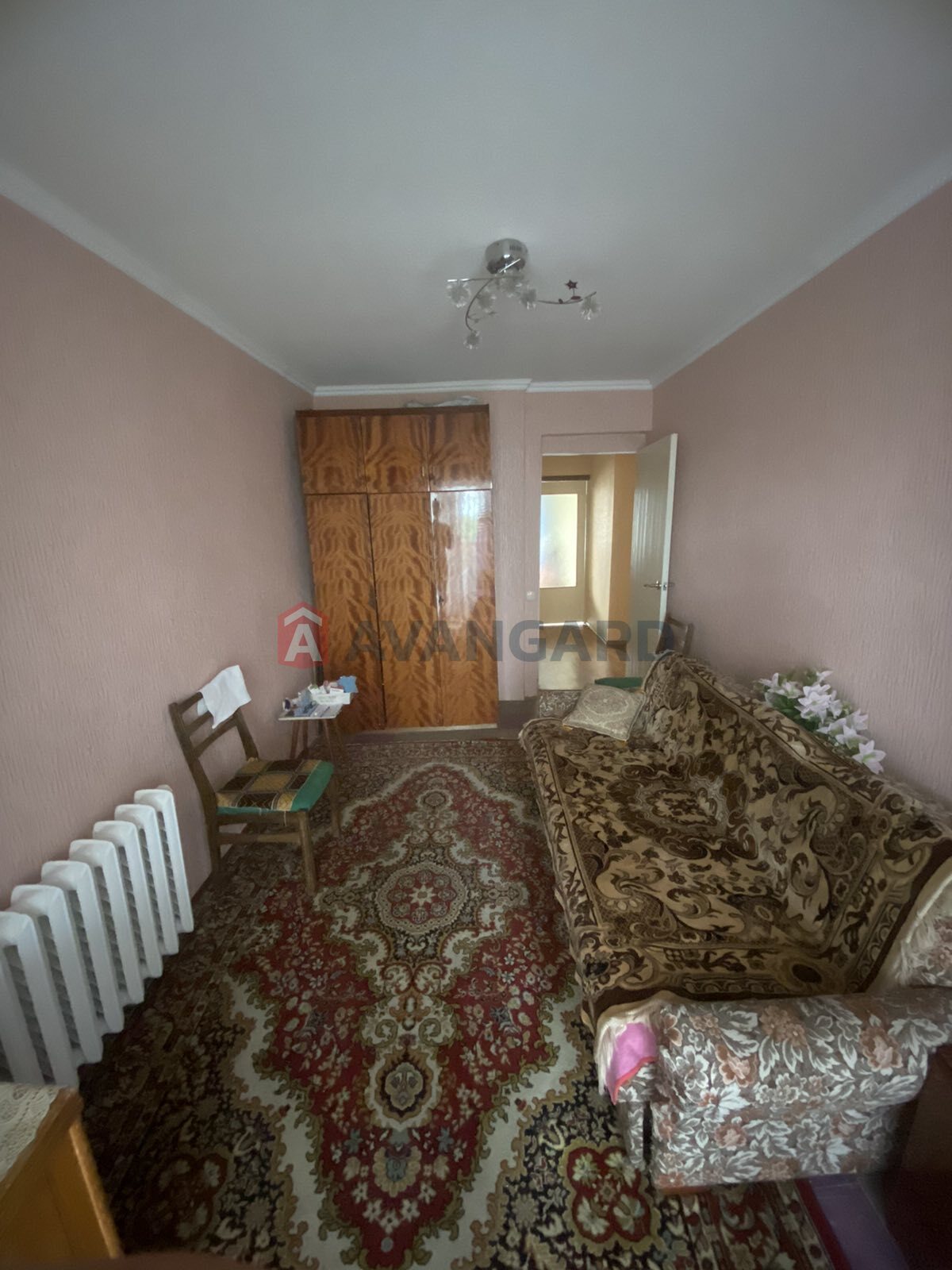 2 ����. ��������, 46/28/7 ��. �., 6/9 ���� ���� 4