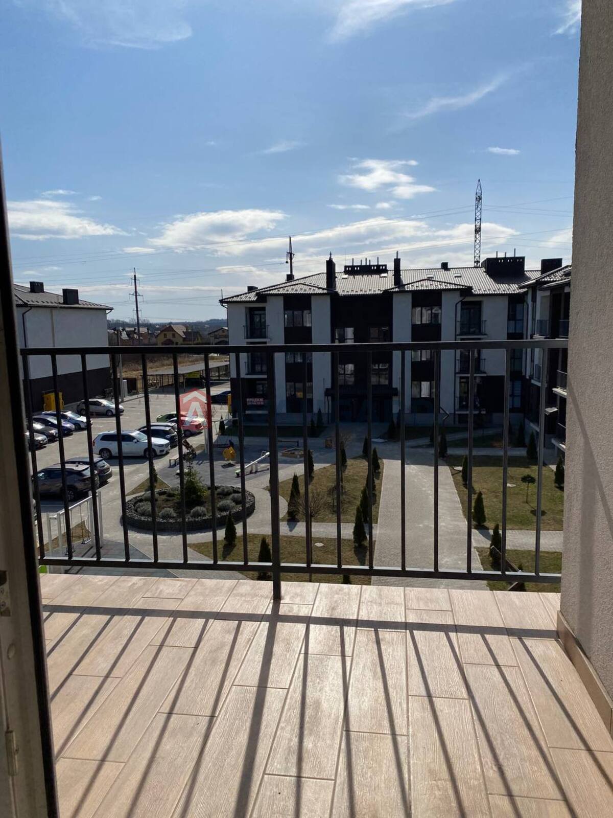 1 ����. ��������, 41,4/14,9/15,5 ��. �., 3/3 ���� ���� 20