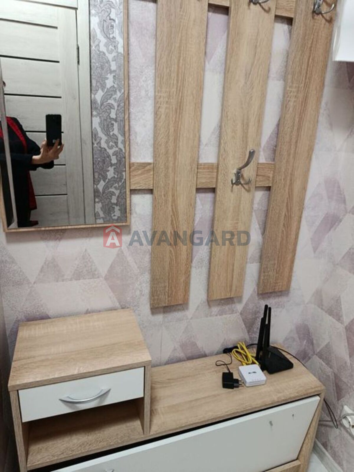 1 ����. ��������, 37/-/12 ��. �., 7/11 ���� ���� 8