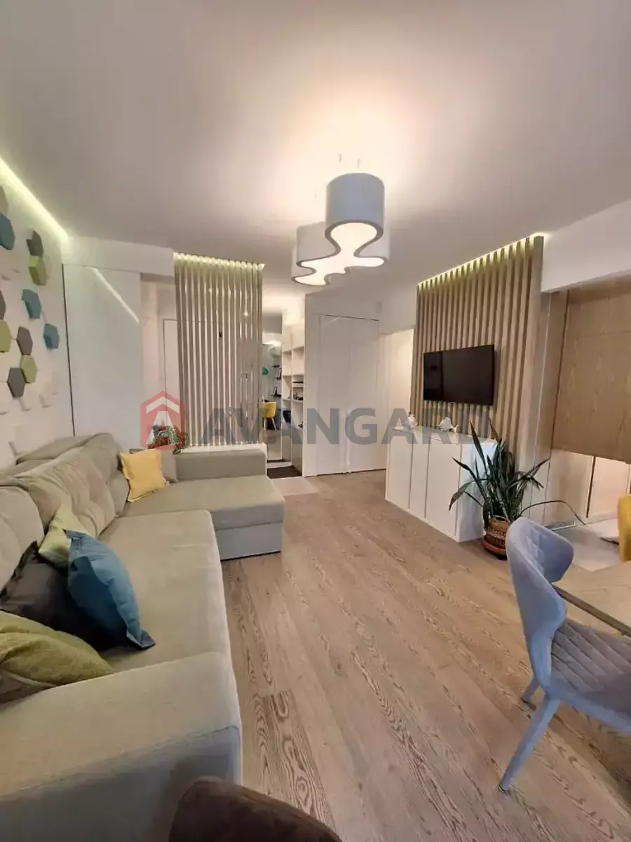 1 ��. ��������, 35/-/- ��. �., 3/5 ������ ���� 3