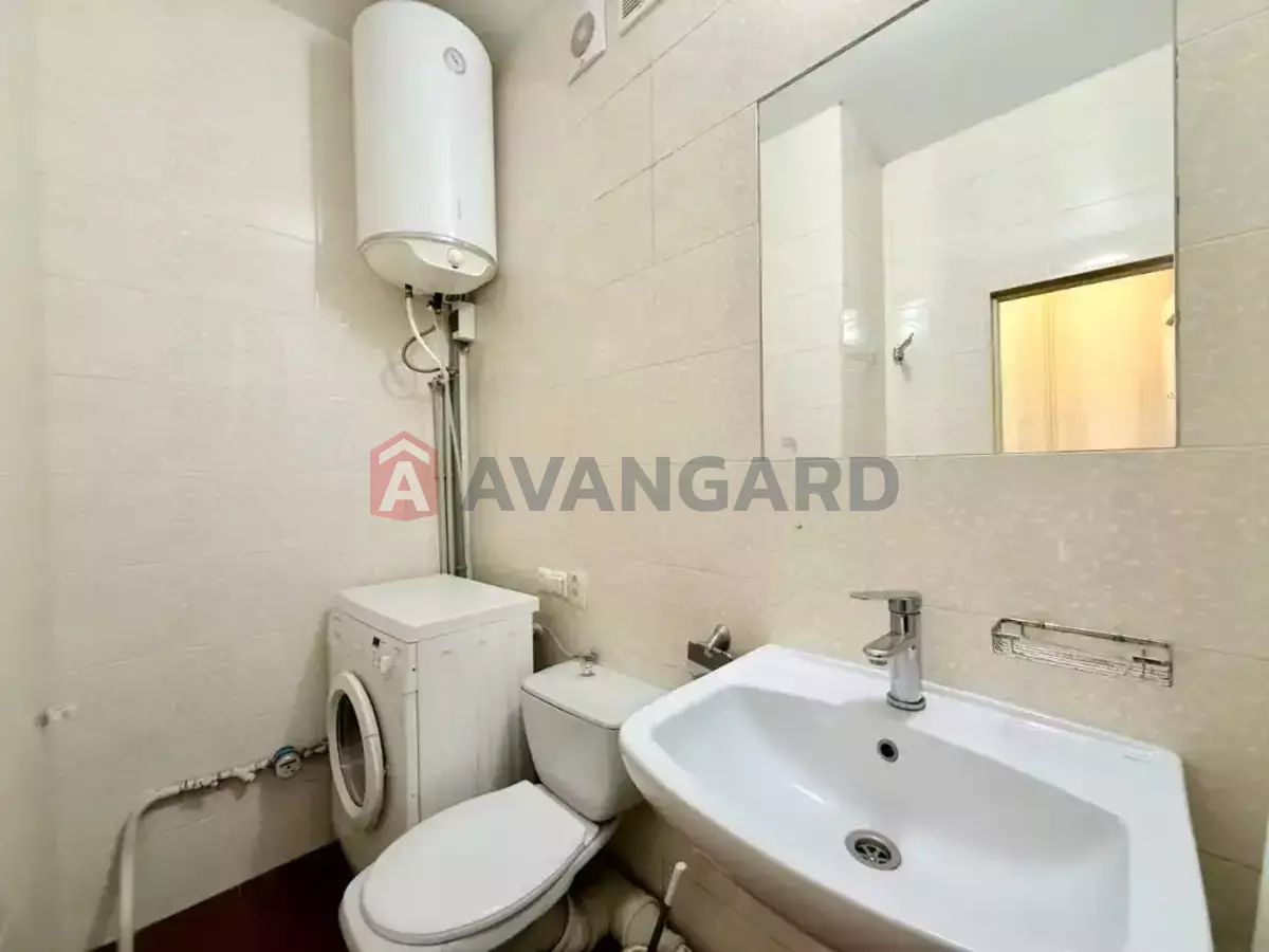 1 ����. ��������, 40/20/9 ��. �., 4/4 ���� ���� 6