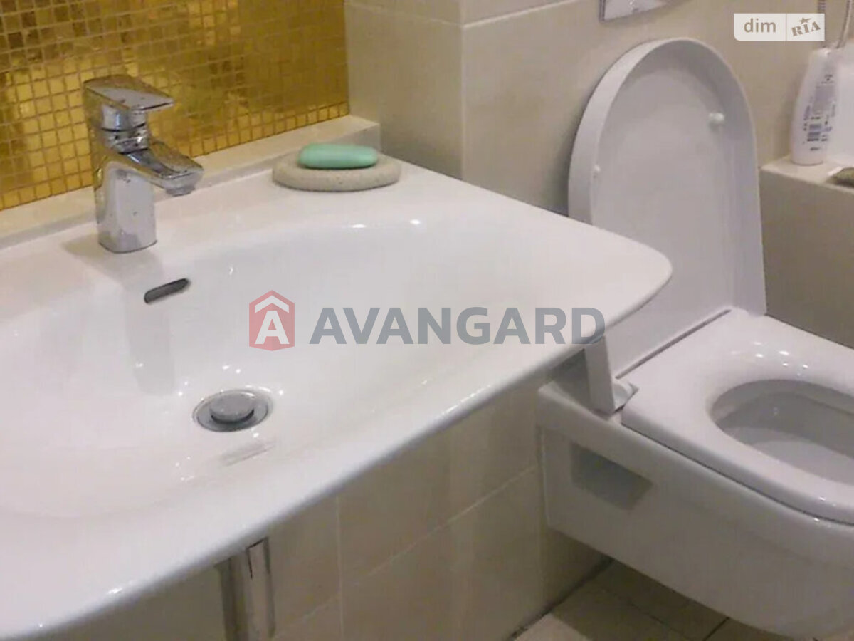 1 ��. ��������, 31/-/- ��. �., 3/17 ������ ���� 17