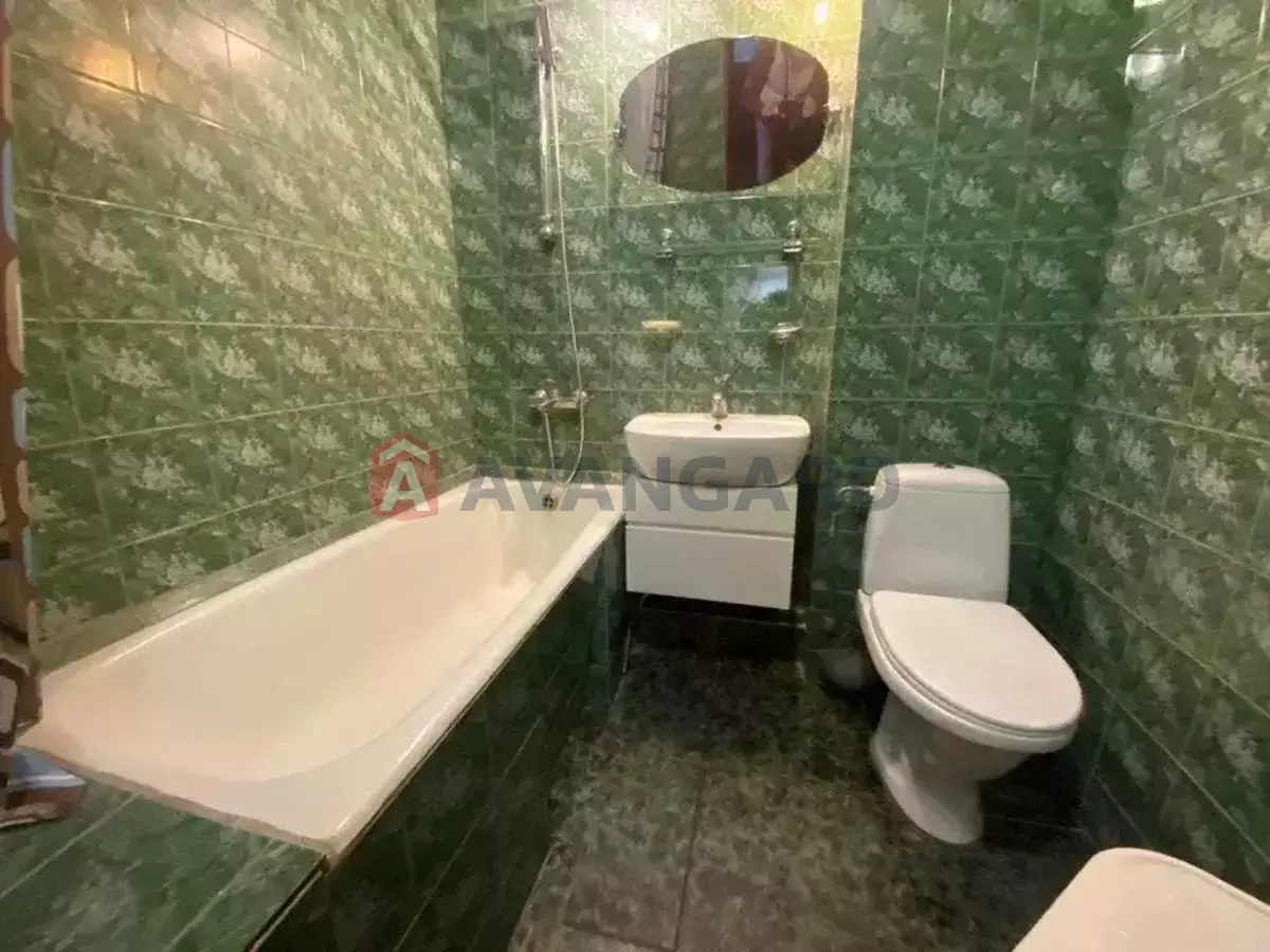 3 ��. ��������, 71/50/8 ��. �., 4/9 ������ ���� 19