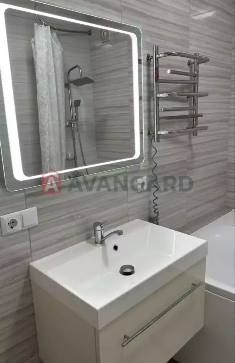 2 ����. ��������, 46/28/18 ��. �., 9/12 ���� ���� 12