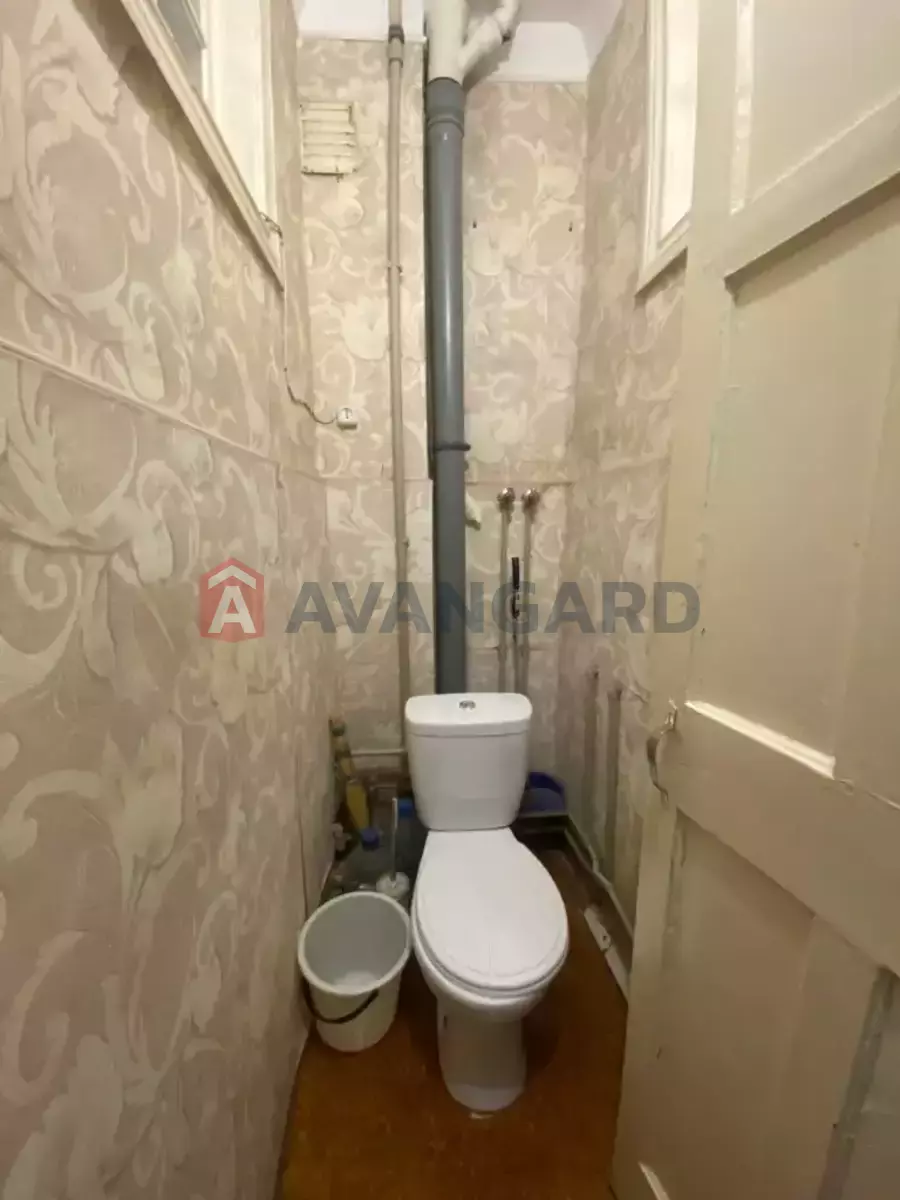 2 ����. ��������, 62/-/- ��. �., 4/5 ���� ���� 9