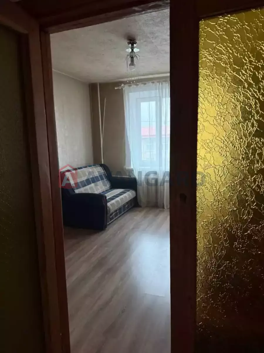 2 ��. ��������, 60/-/9 ��. �., 4/5 ������ ���� 11