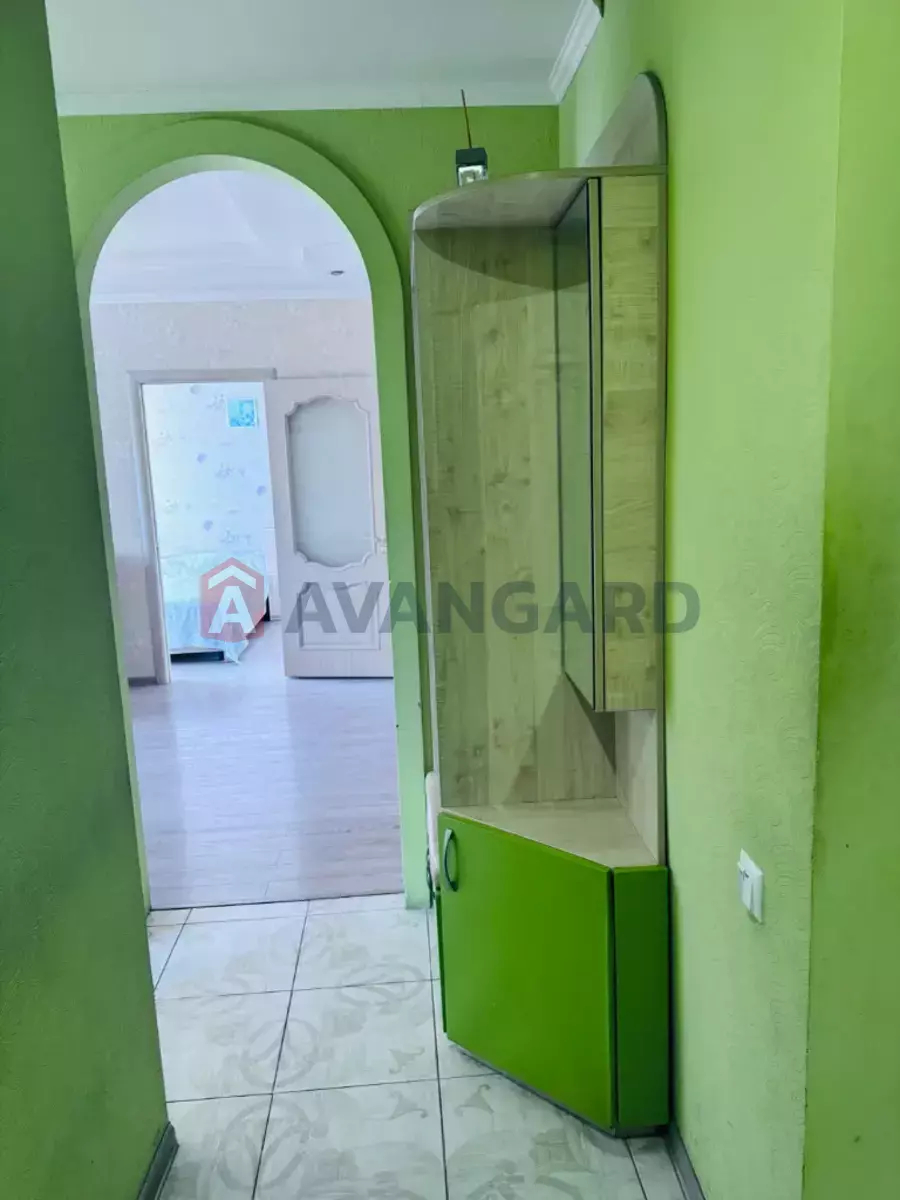 2 ����. ��������, 43/30/7 ��. �., 2/9 ���� ���� 9